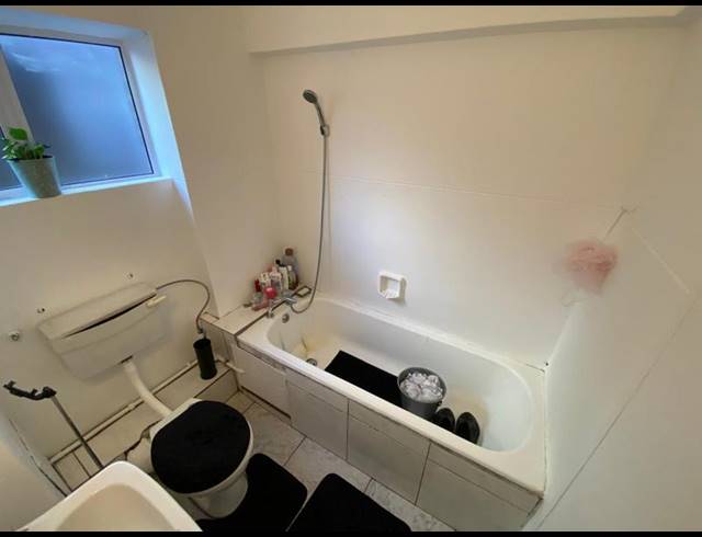 1 BEDROOM PROPERTY TO RENT IN ESPLANADE